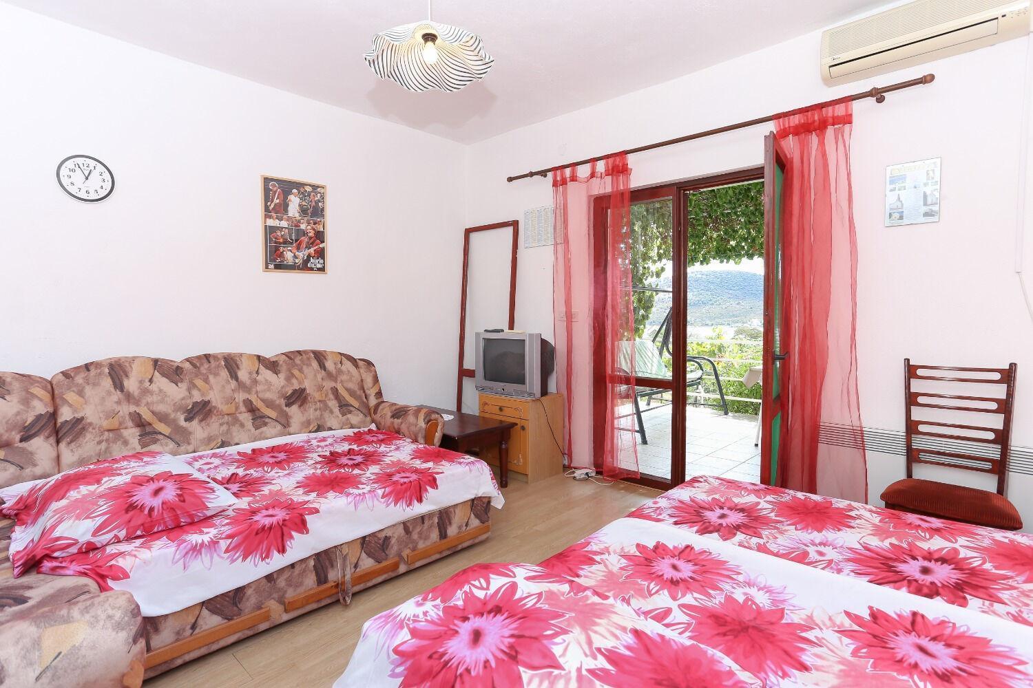 Holiday Home Marcelo-With Terrace Vinišće Zewnętrze zdjęcie
